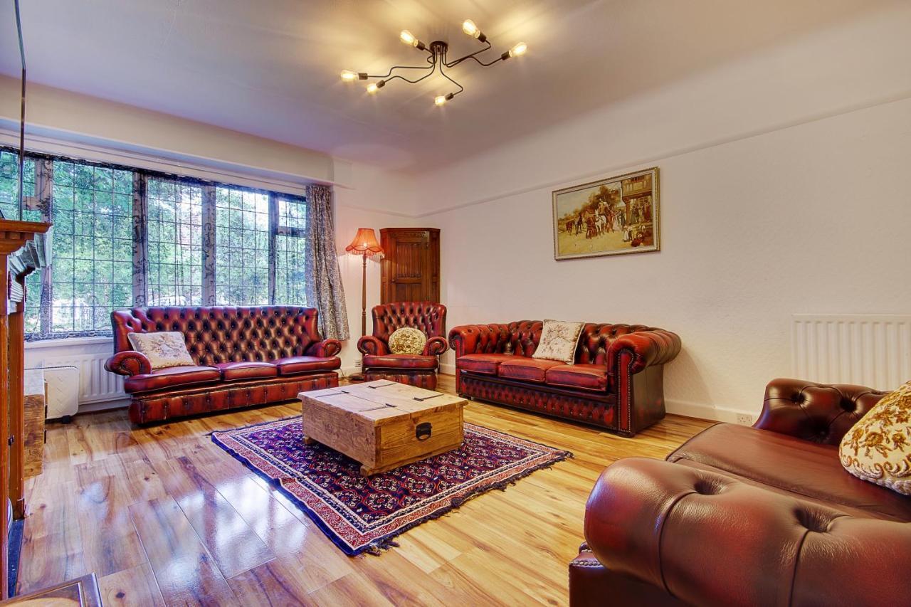 Cragside Villa With Hot Tub Bournemouth Bagian luar foto